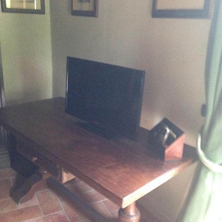 Hotel Torre Di San Martino Gazzola Di Rivalta Екстер'єр фото